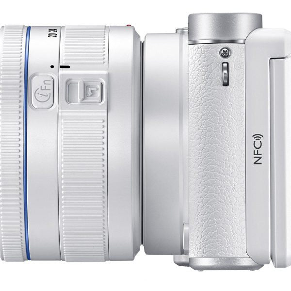 Mirrorless Digital Camera 20-50mm f/3.5-5.6 lens